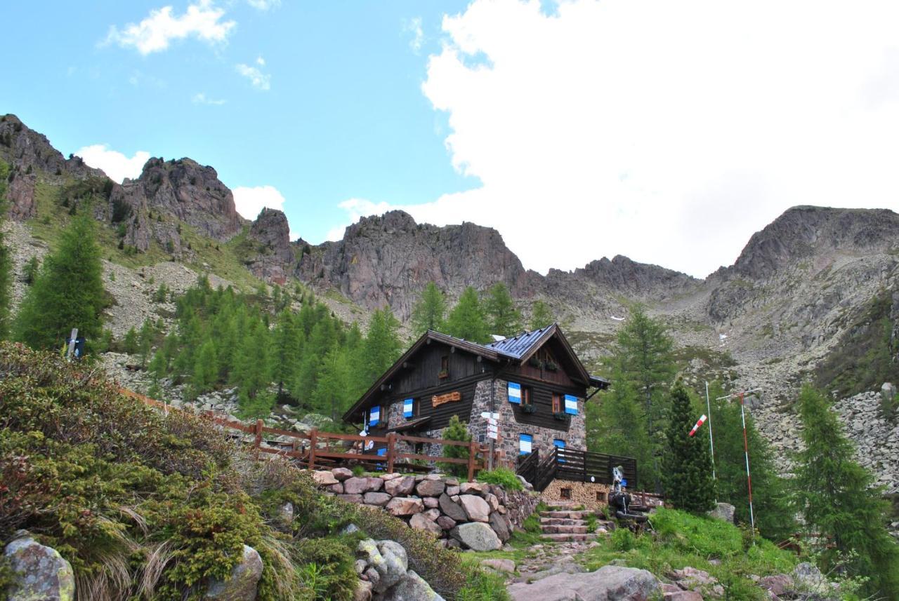 Hotel Belvedere Wellness & Family Baselga di Pinè Dış mekan fotoğraf